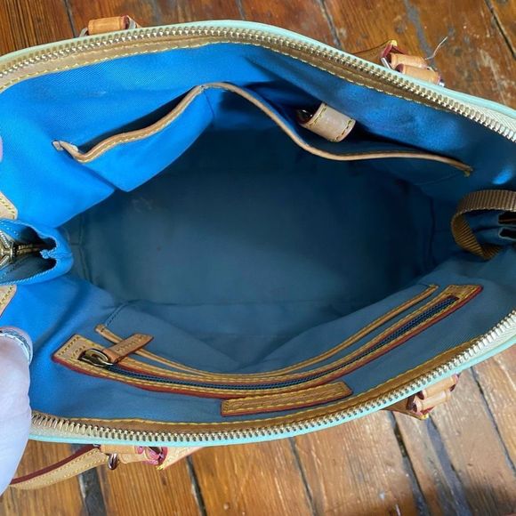 Dooney & Bourke Pebble Grain Zip Zip Satchel, Patent Leather Seafoam Green Purse - Picture 8 of 13